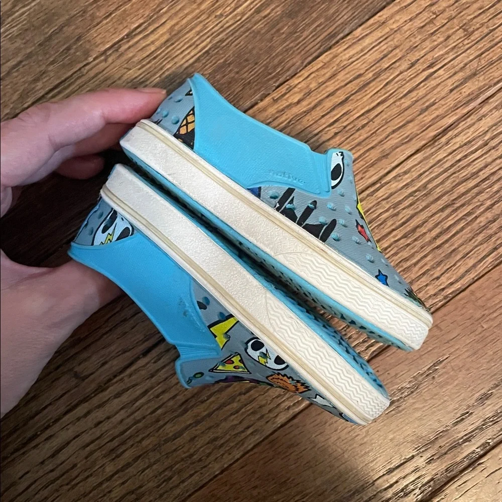 Native Light Blue Comic Print for toddlers size 5